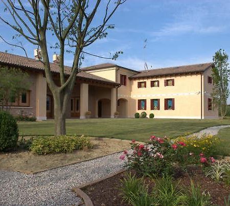 Vila Agriturismo Alle Rose Ca Baglioni Exteriér fotografie