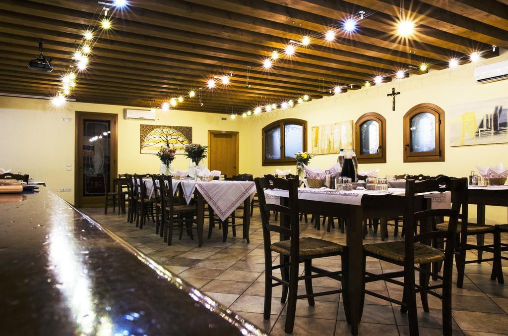 Vila Agriturismo Alle Rose Ca Baglioni Exteriér fotografie