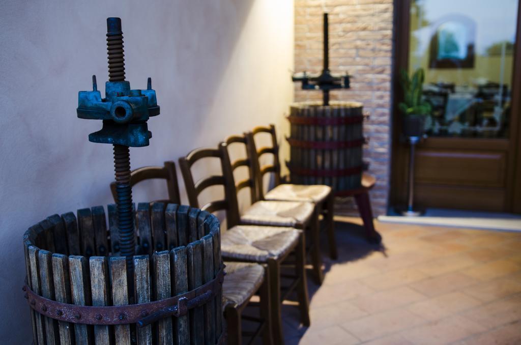 Vila Agriturismo Alle Rose Ca Baglioni Exteriér fotografie